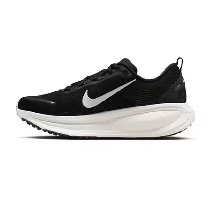 Nike Vomero 18 Black/Coconut Milk