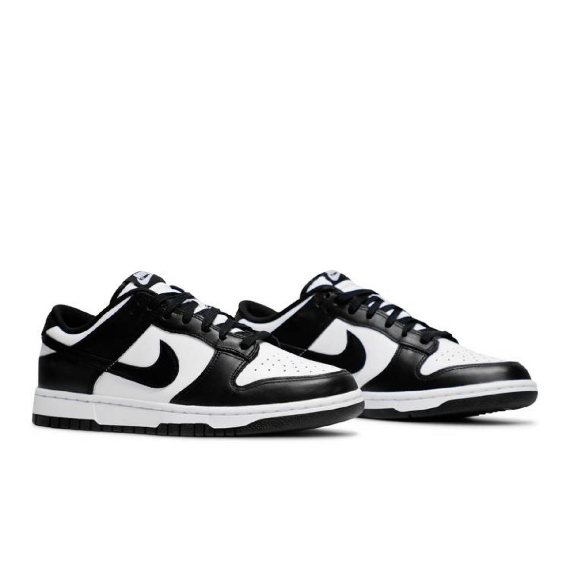 Nike Dunk Low 'Panda'