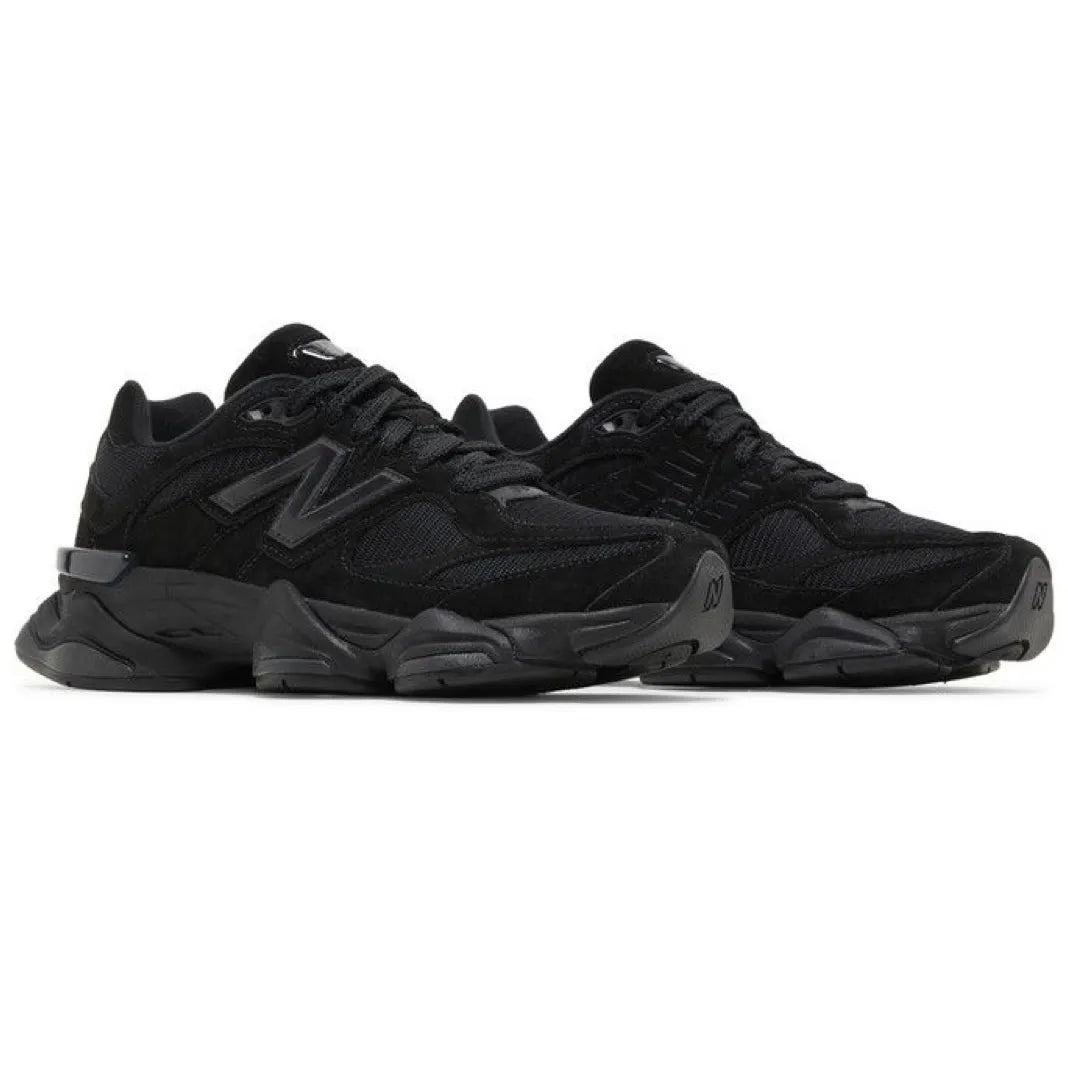 New Balance 9060 Triple Black